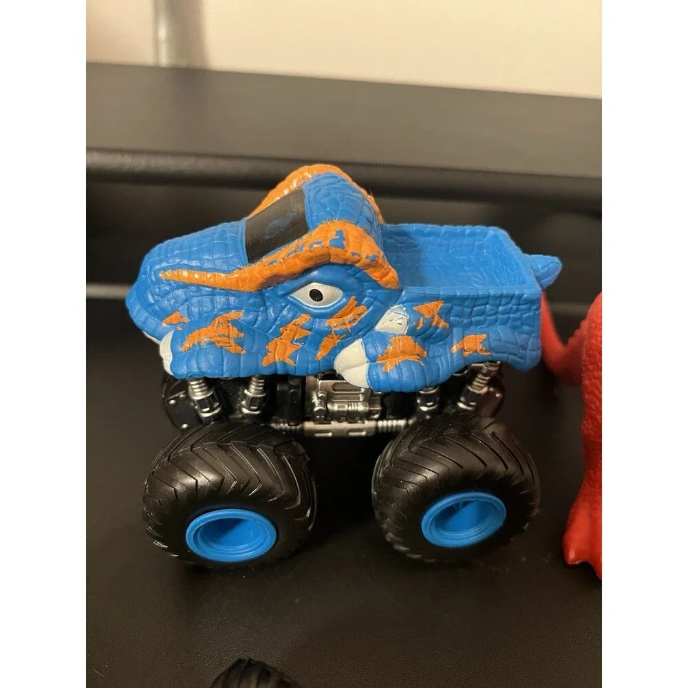 Lot of 6 Monster Jam and Blaze and the Monster Machines toy trucks
